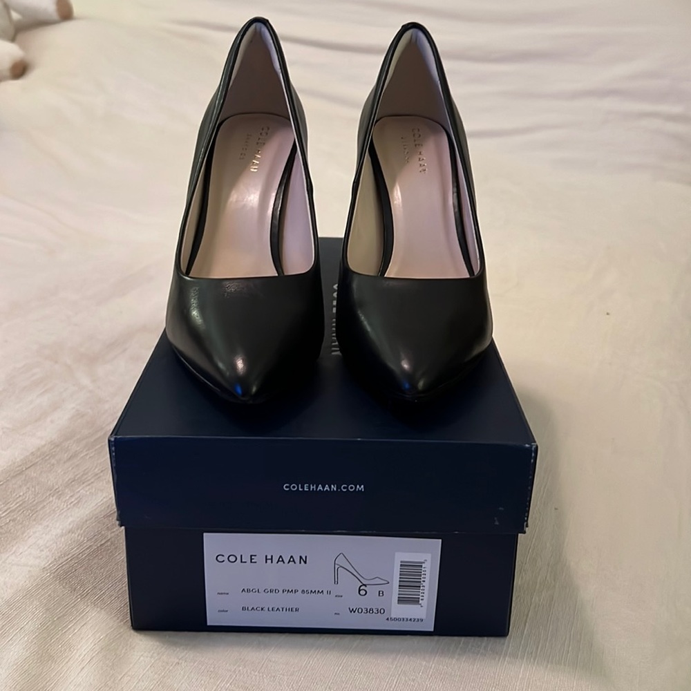 Brand new Cole Haan Abigail Grand pump